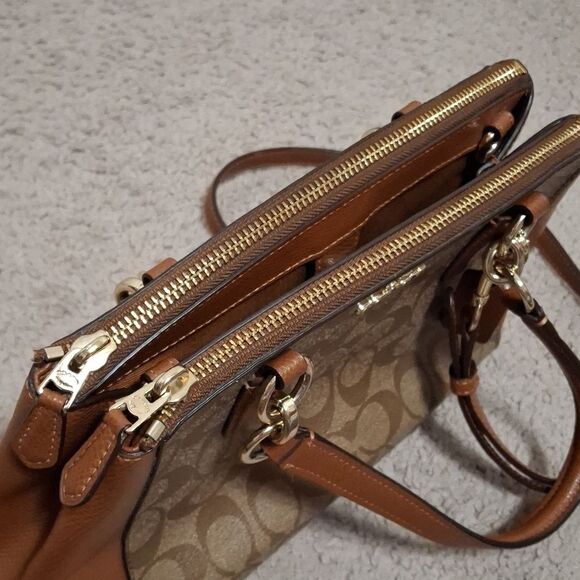 COACH Mini Christie Carryall Purse Crossbody Signature Brown Gold Logo - Picture 10 of 10